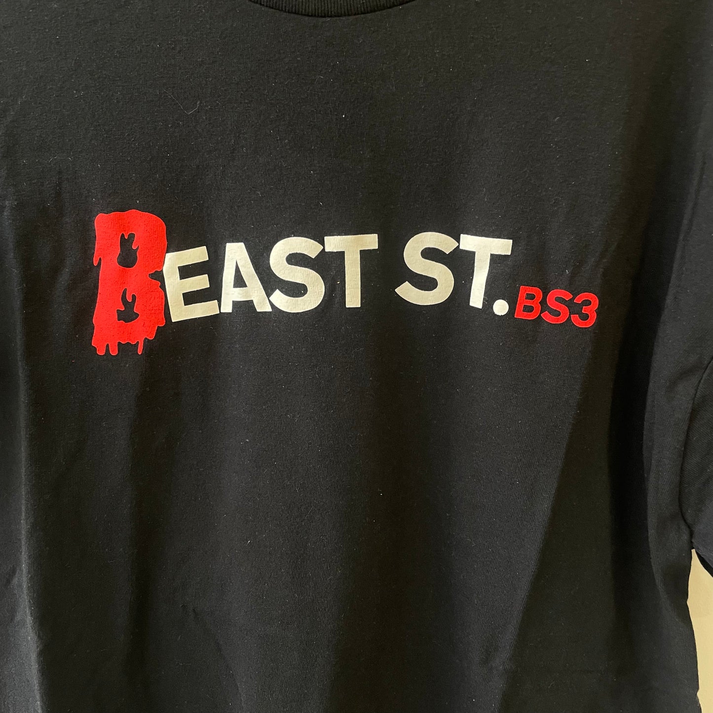 T-shirt: Beast St