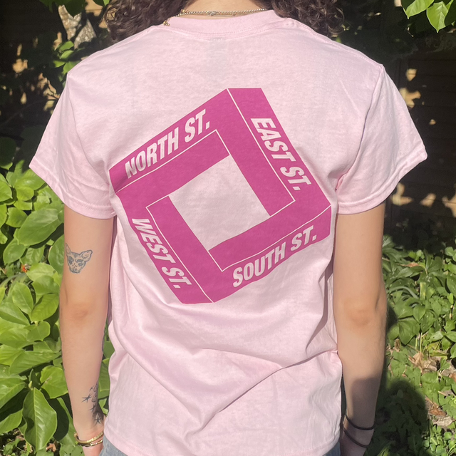 T-shirt, NESW Pink back