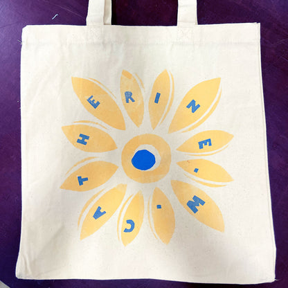 Screenprint your own t-shirt or tote
